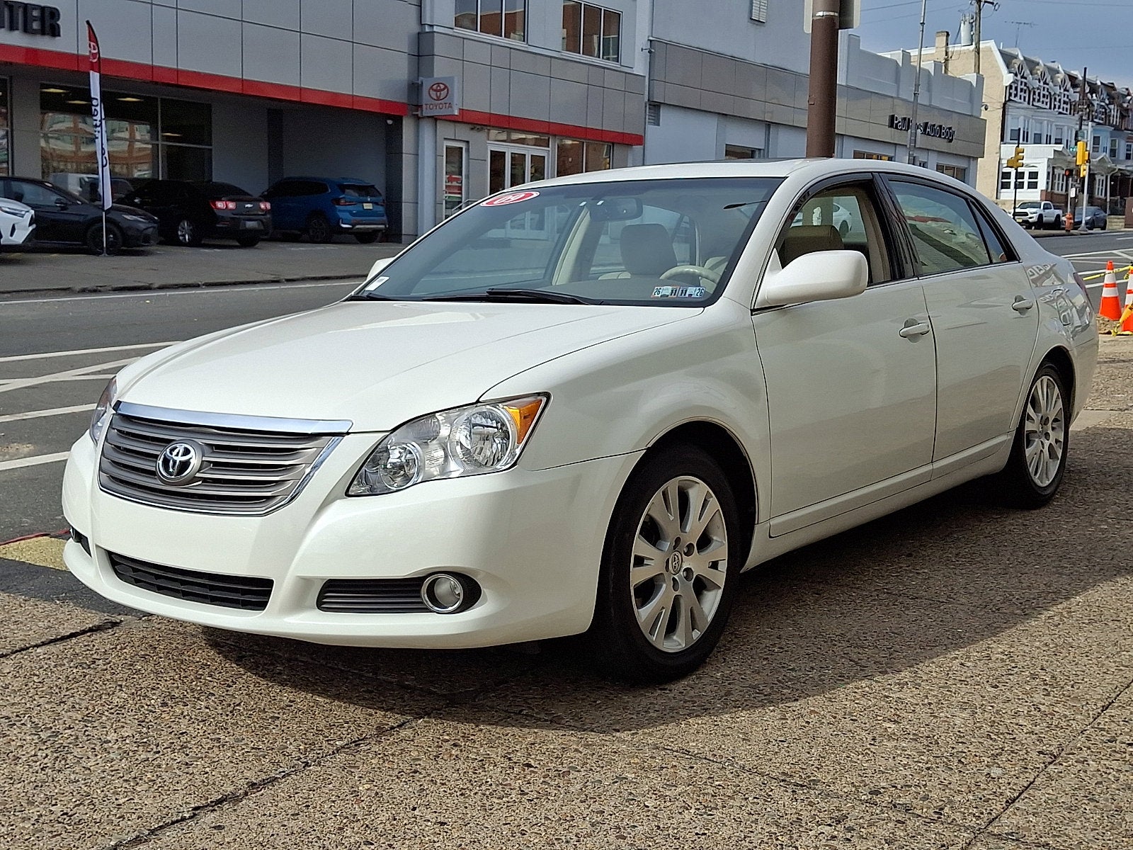 2009 Toyota Avalon XLS