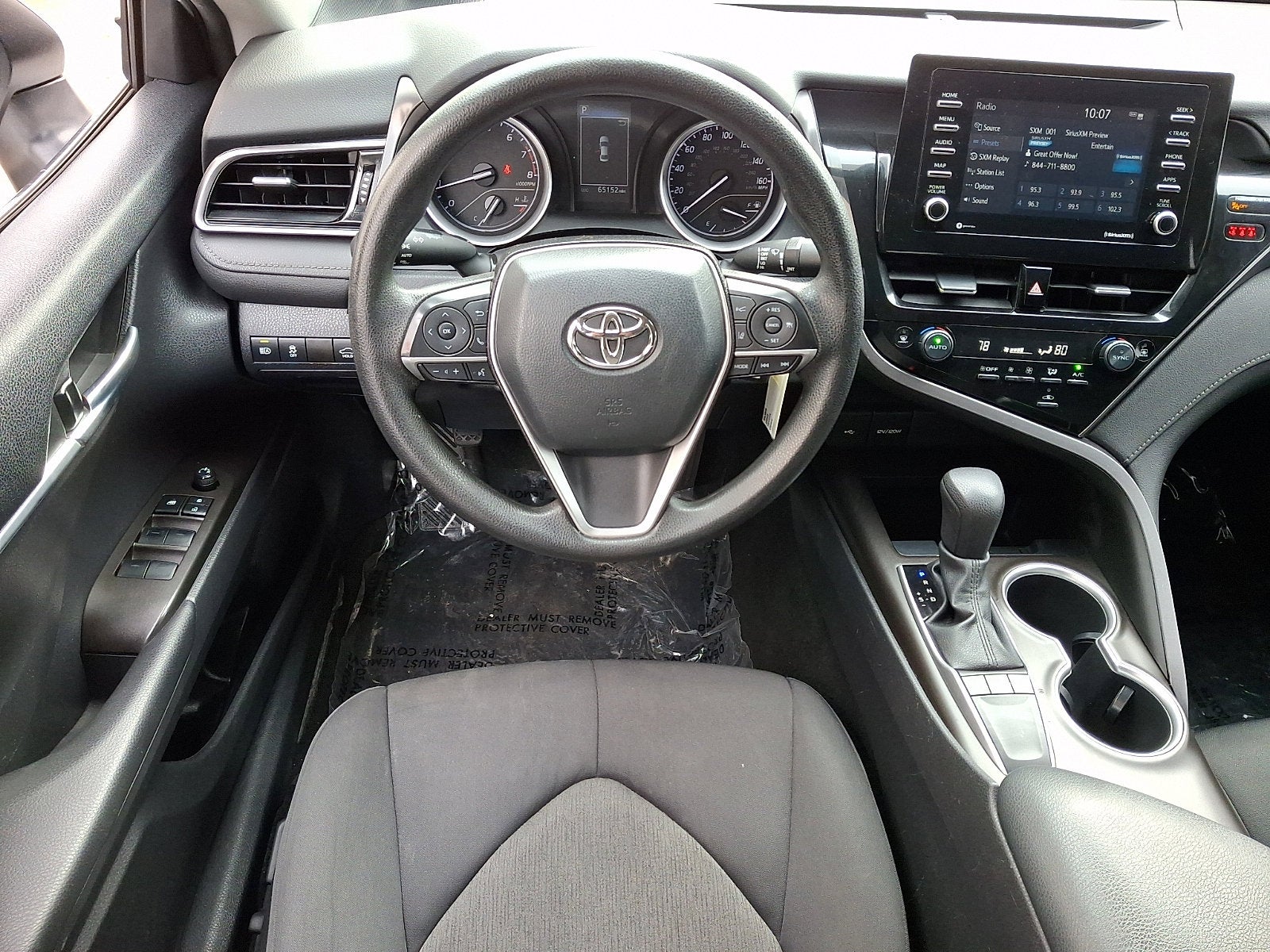 2023 Toyota Camry LE - Photo 11