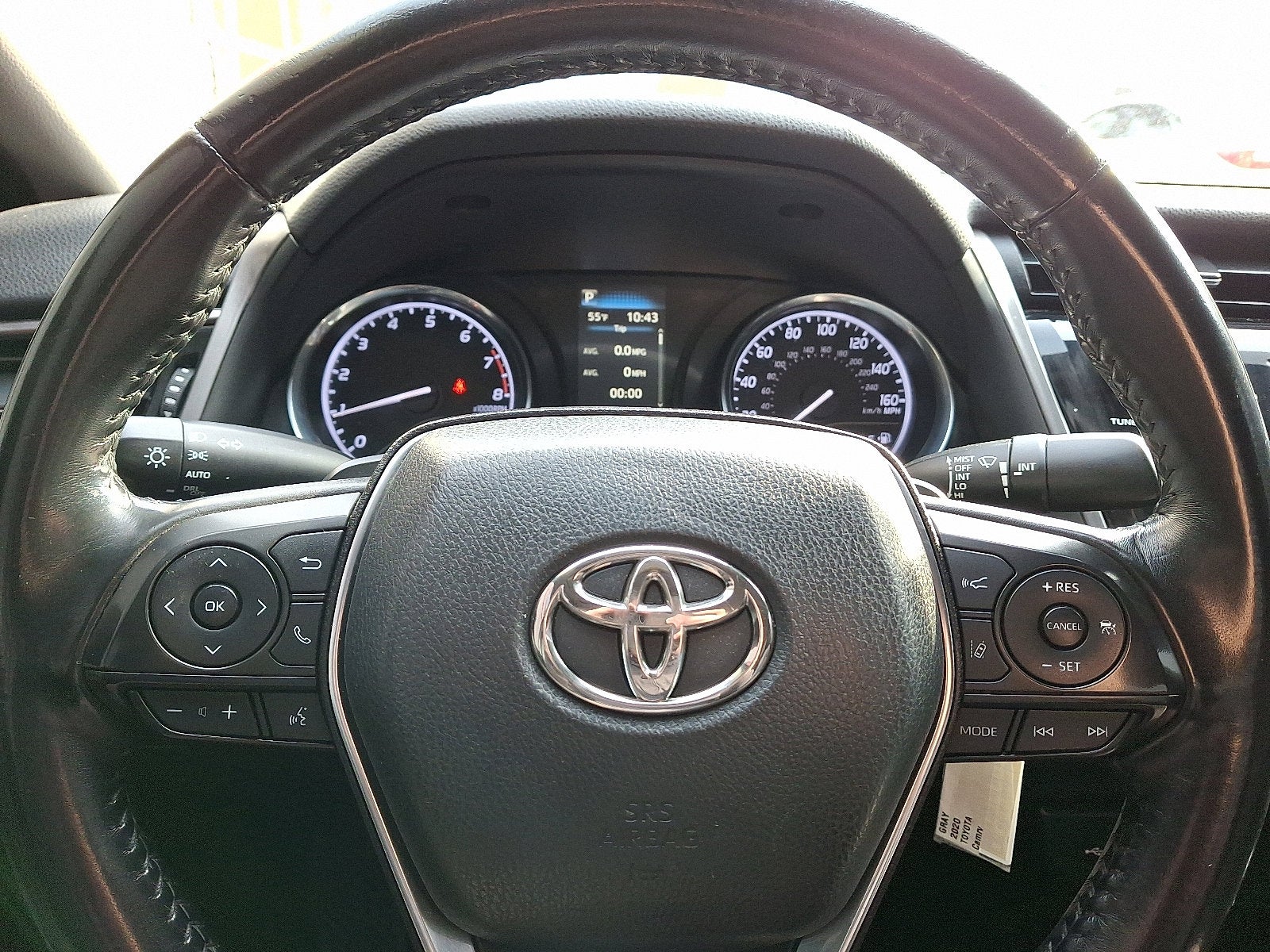 2020 Toyota Camry SE