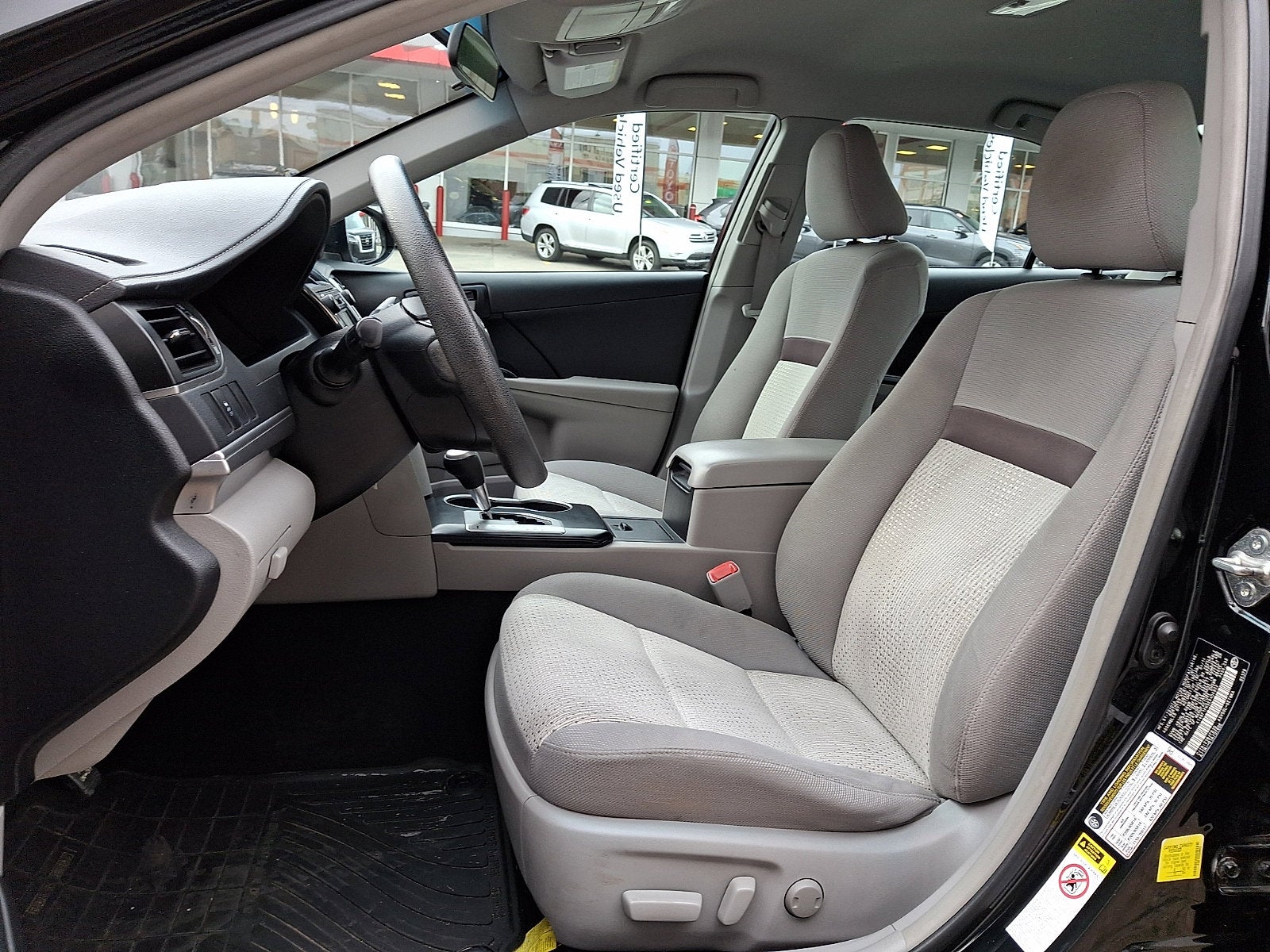 2014 Toyota Camry LE