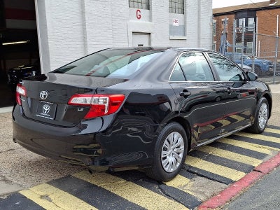 2014 Toyota Camry LE