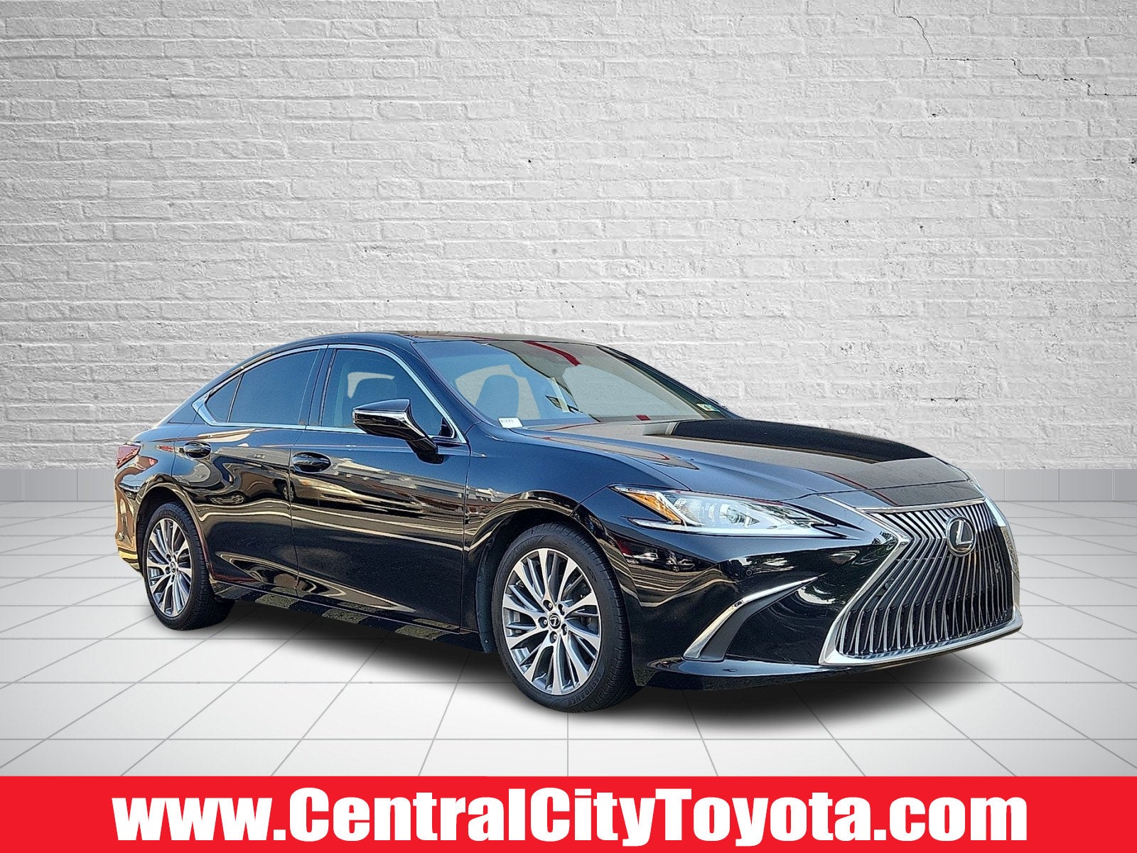2021 Lexus ES 350 250 AWD's photo