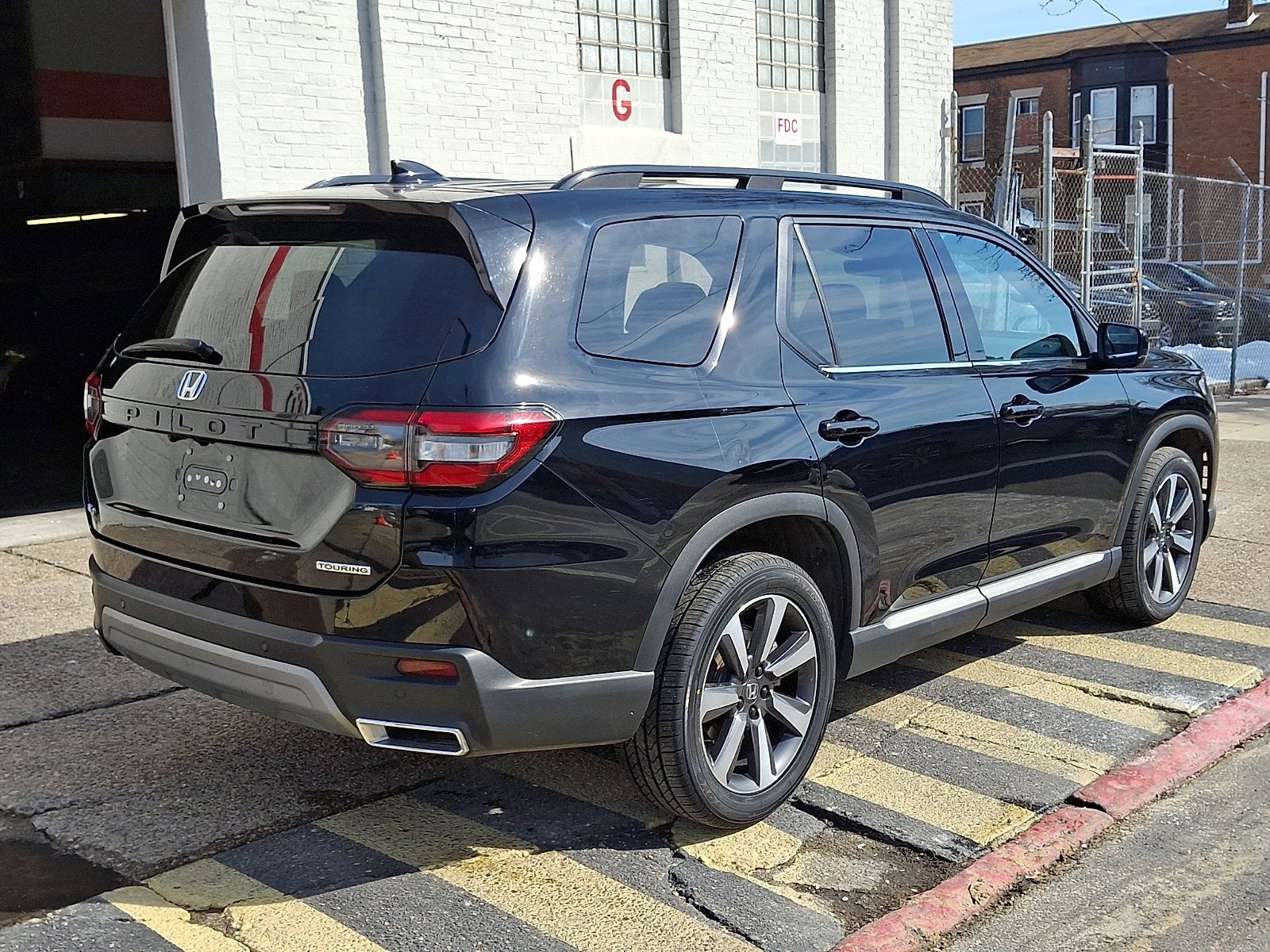 2023 Honda Pilot Touring