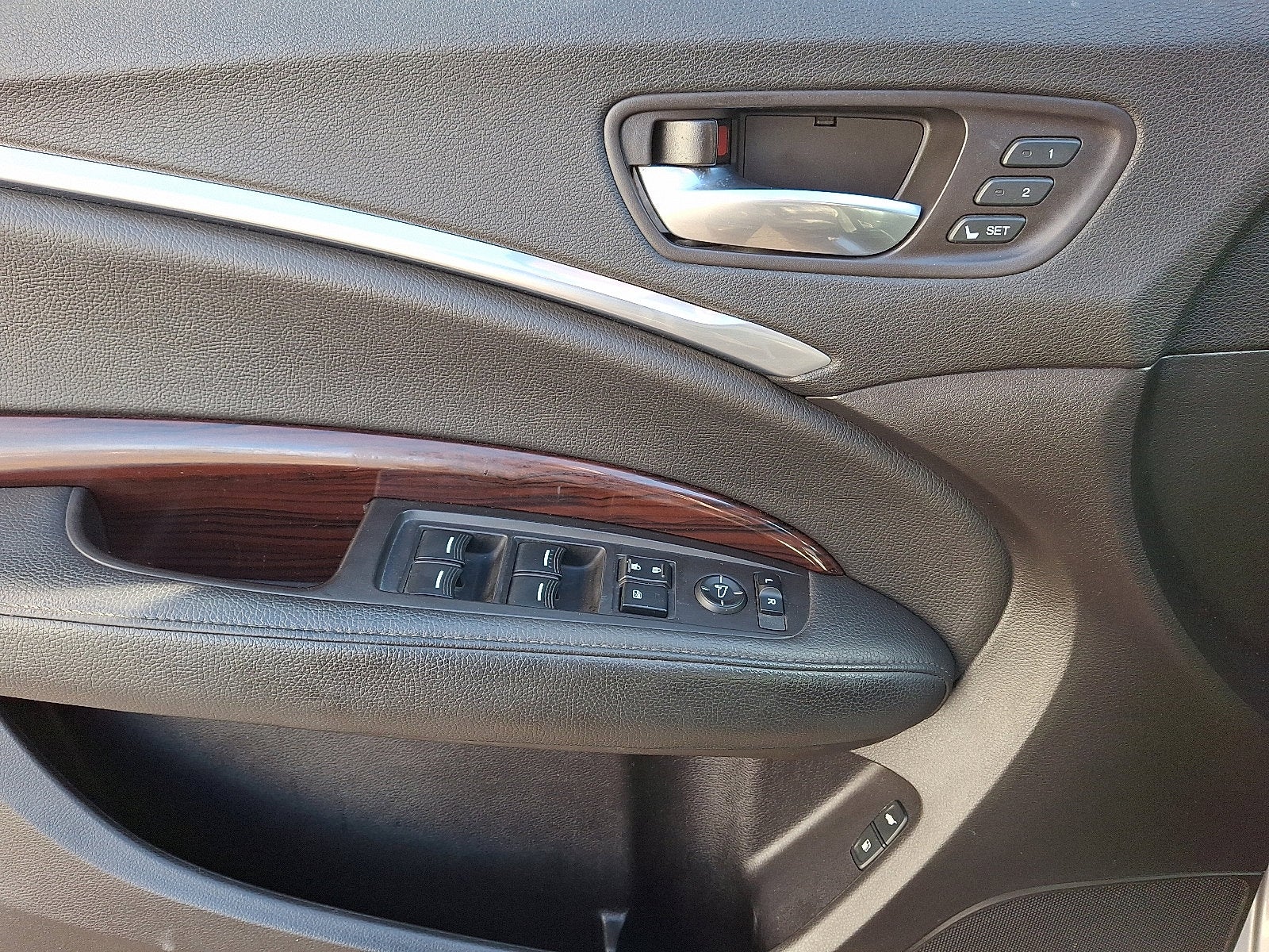 2016 Acura MDX with Tech