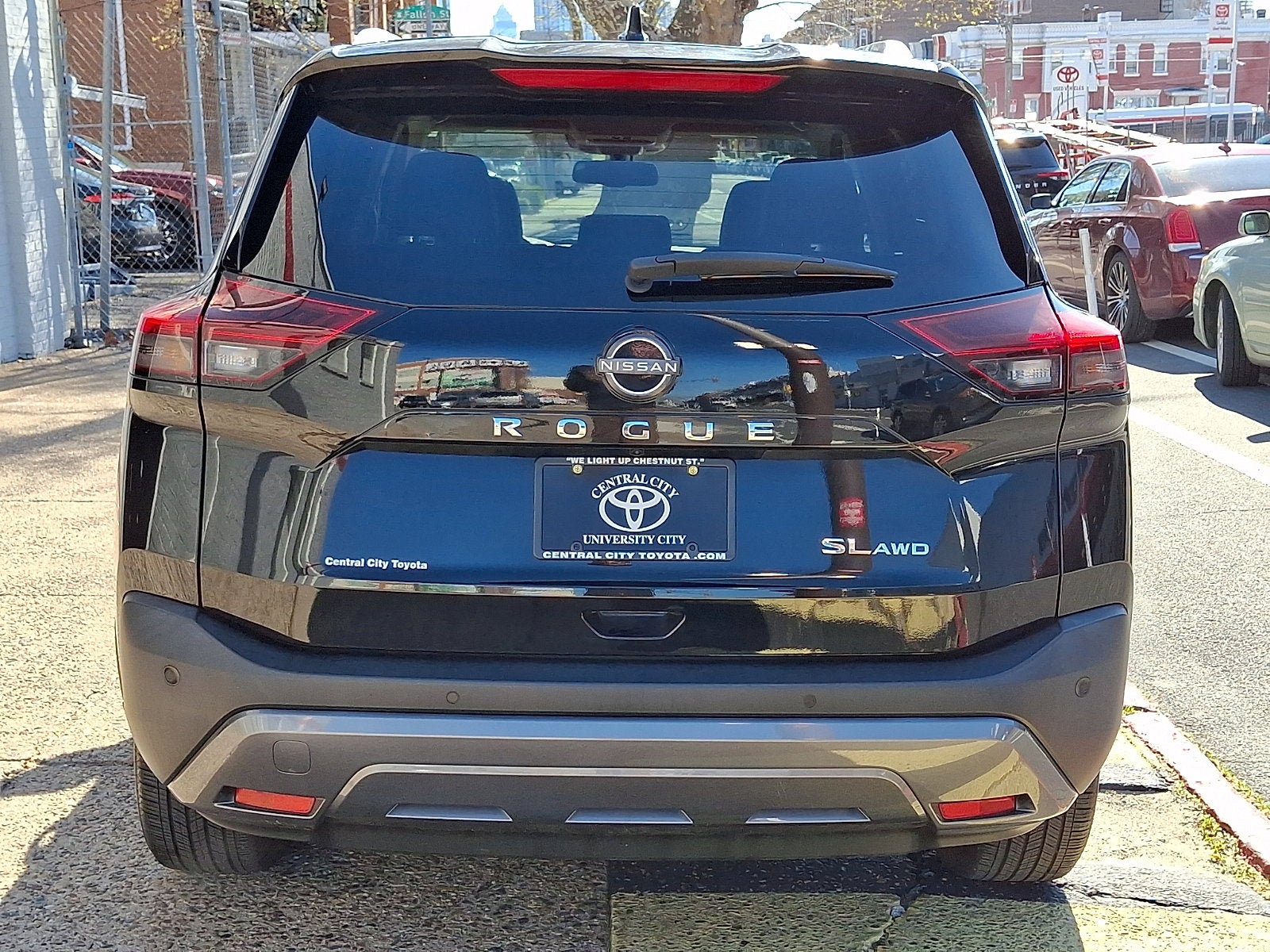 2023 Nissan Rogue SL