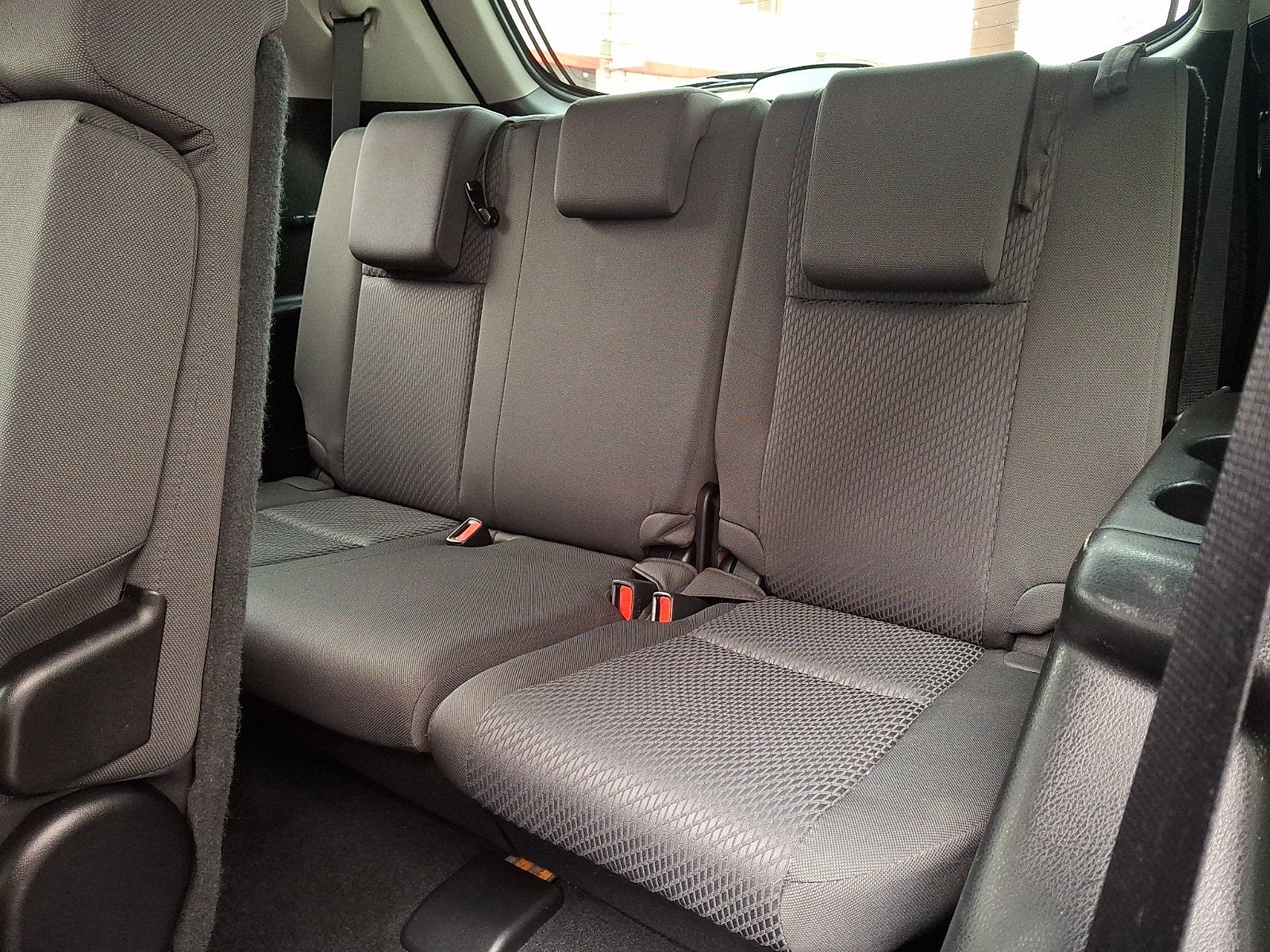 2016 Toyota Highlander LE