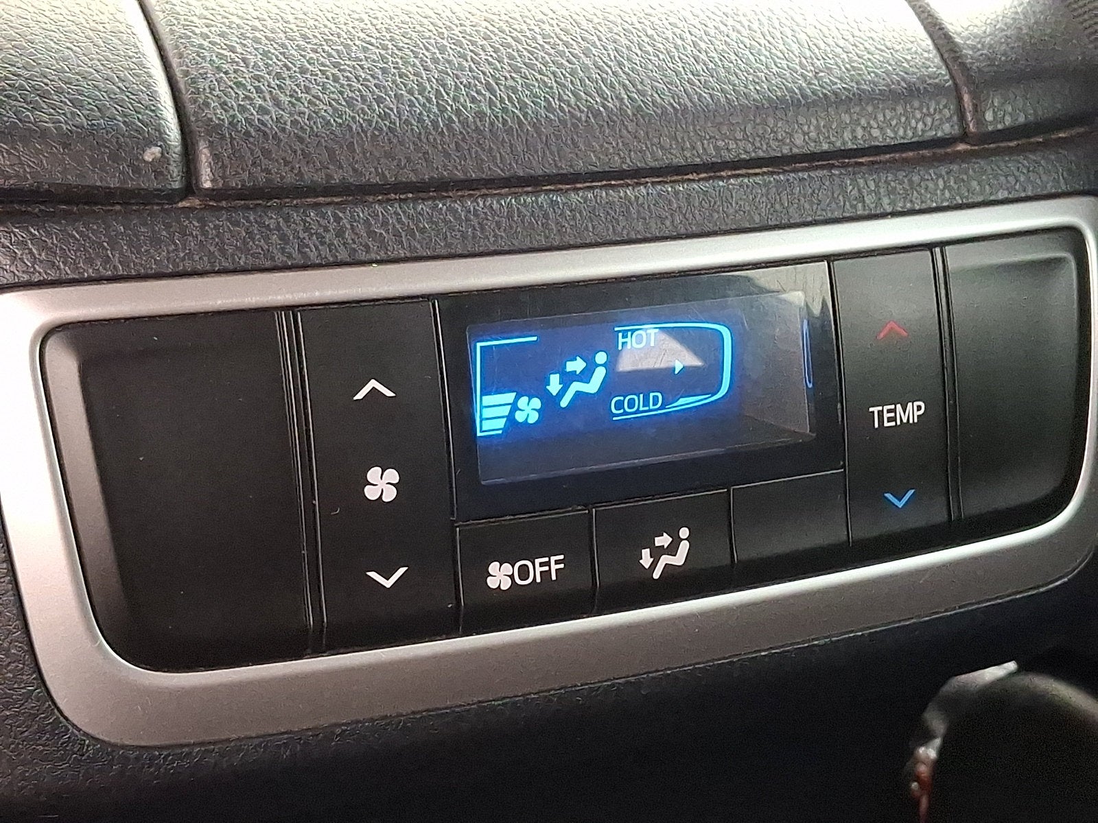 2016 Toyota Highlander LE