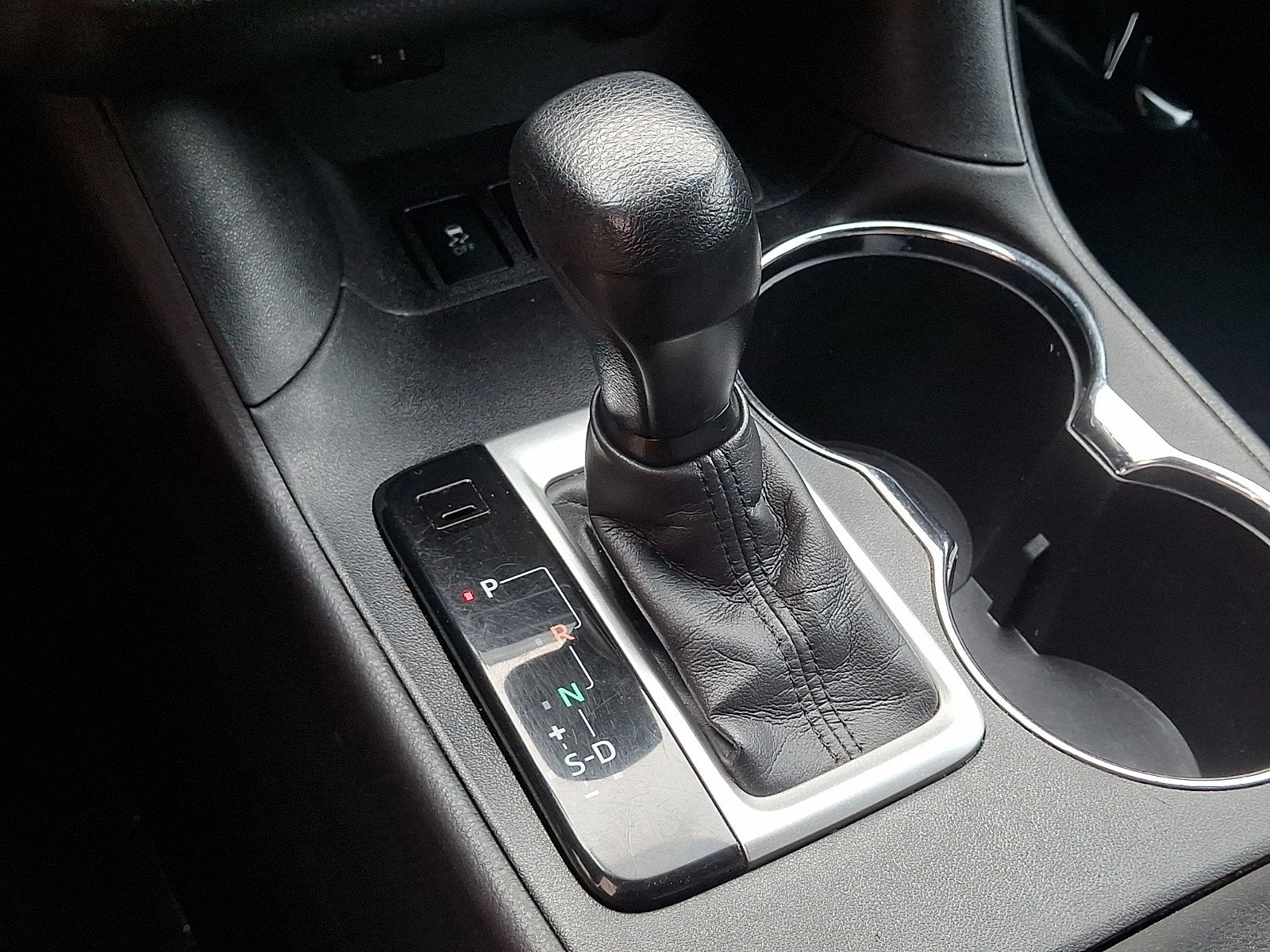 2016 Toyota Highlander LE