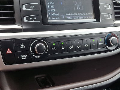 2016 Toyota Highlander LE
