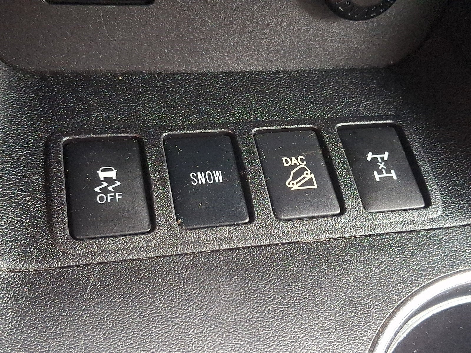 2016 Toyota Highlander LE
