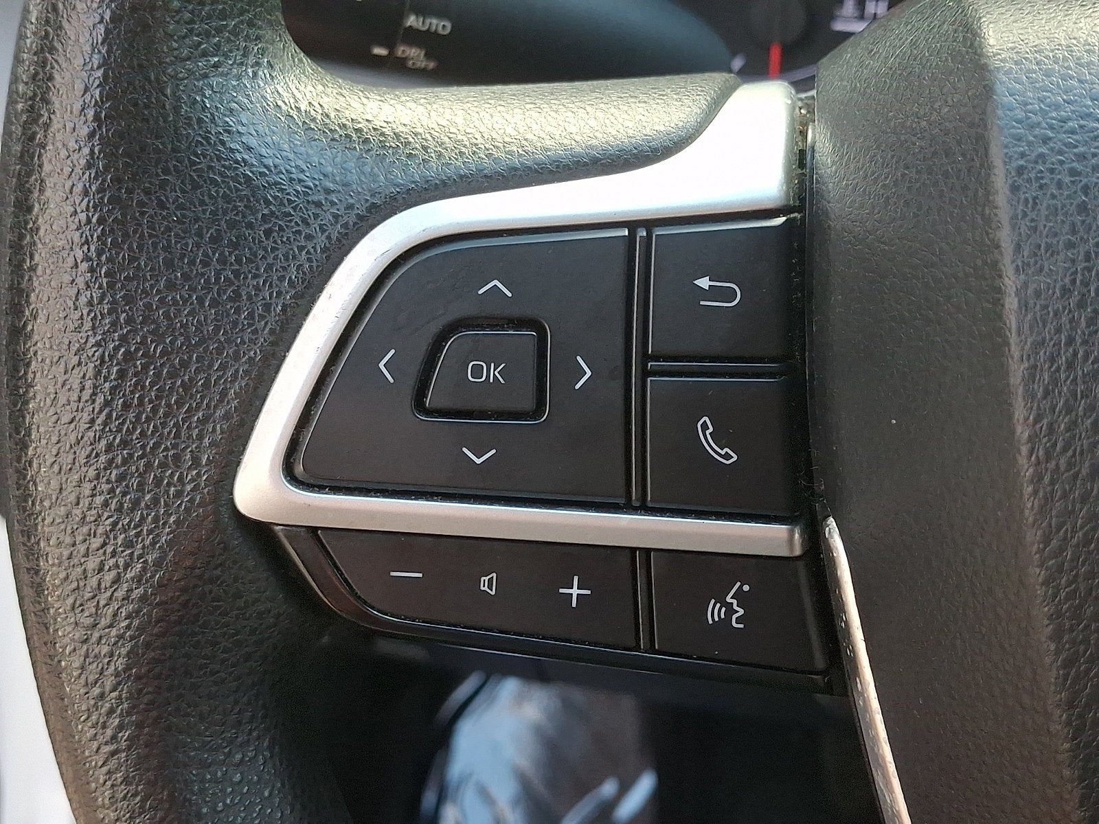 2022 Toyota Highlander L