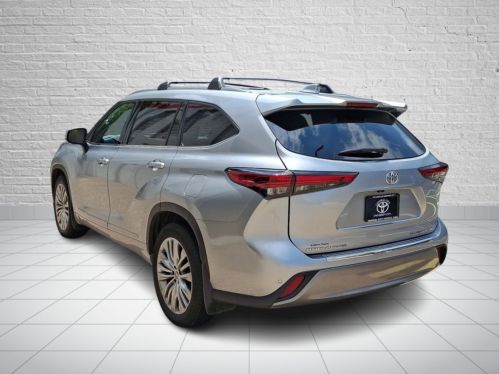 2023 Toyota Highlander Platinum