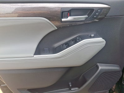 2026 Toyota Highlander Limited