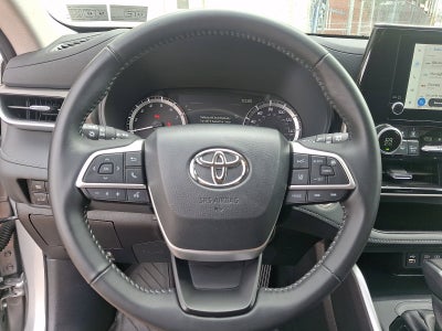 2025 Toyota Highlander XLE