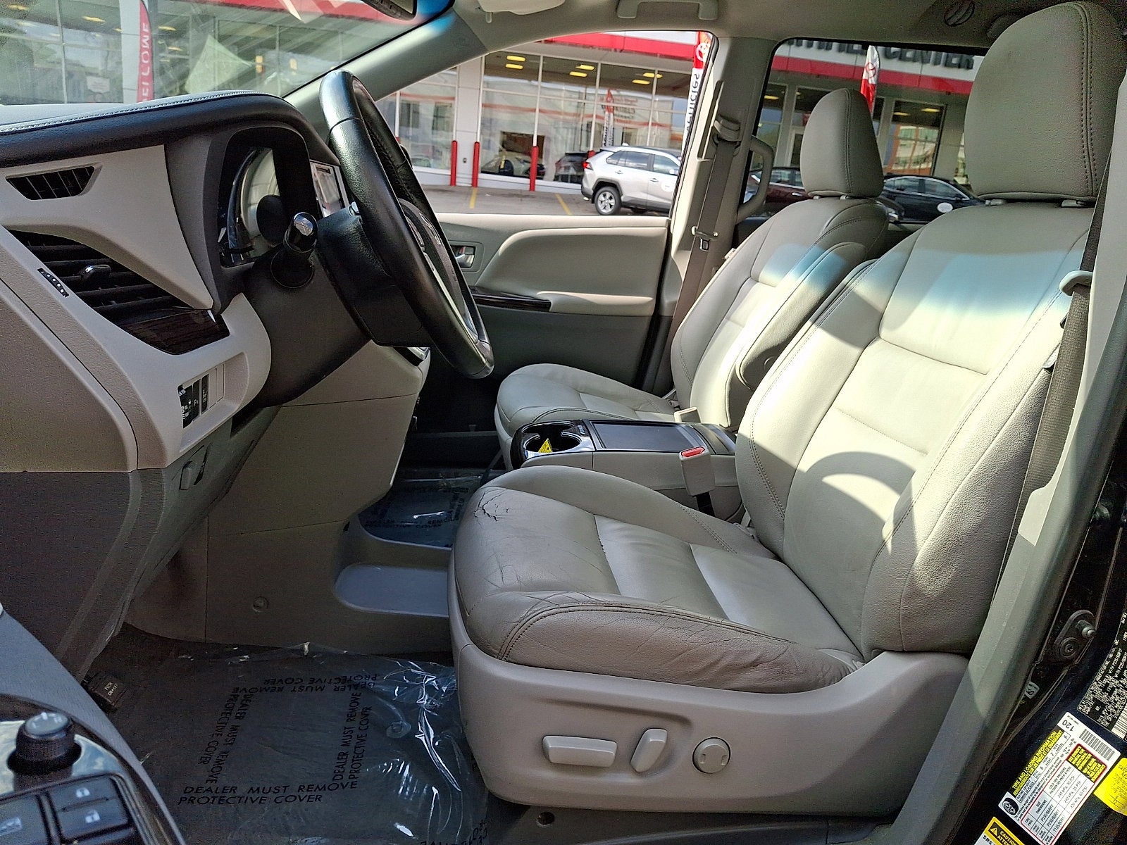 2016 Toyota Sienna XLE