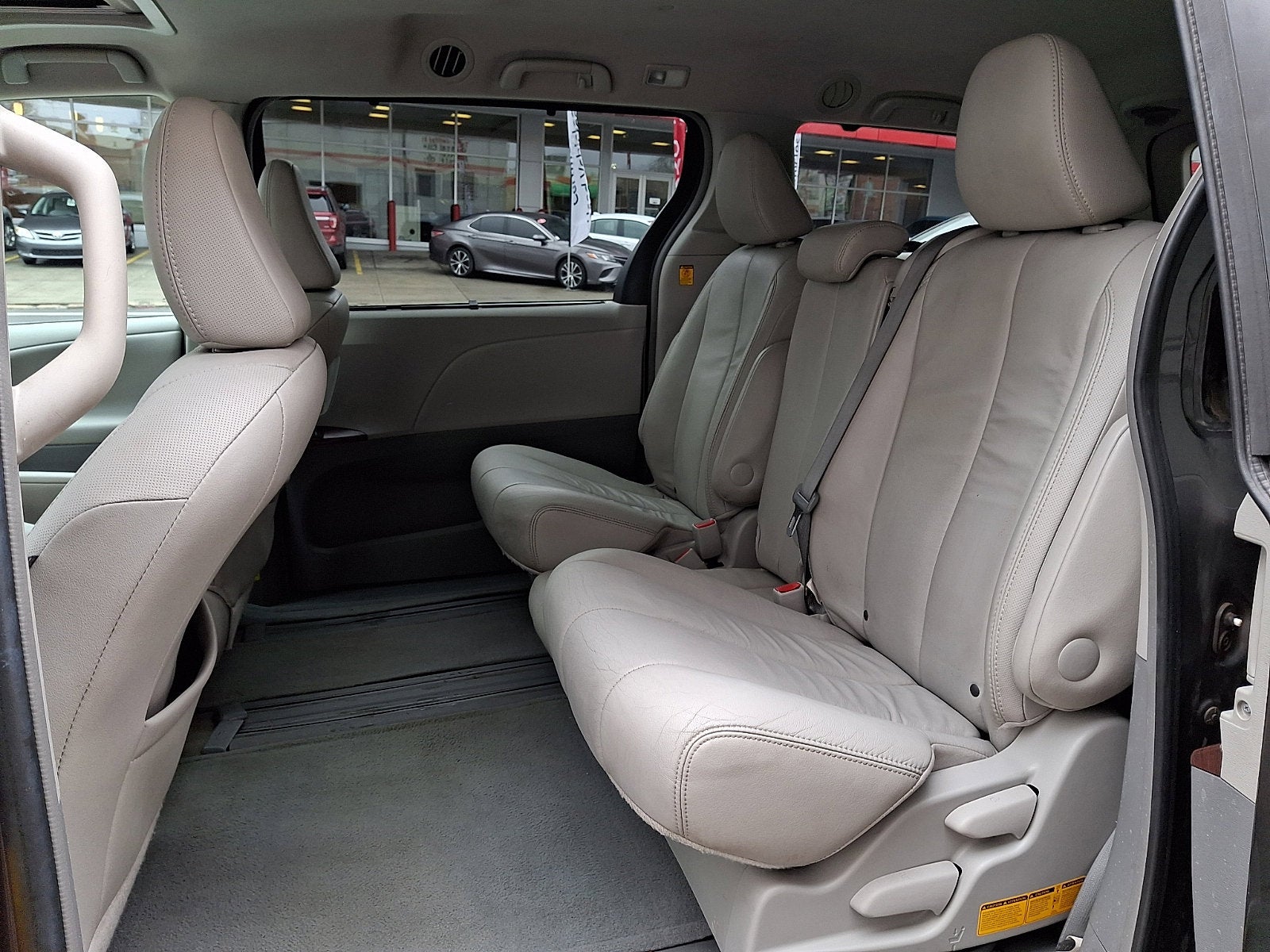 2013 Toyota Sienna XLE