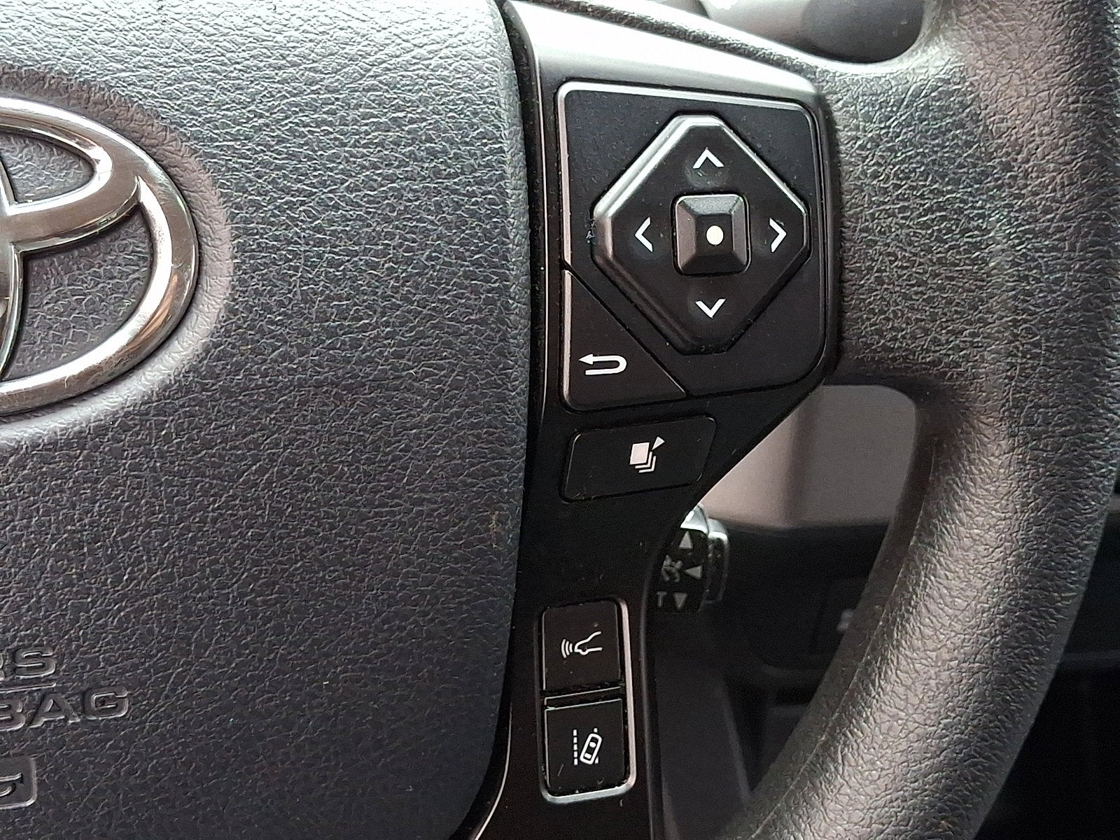 2018 Toyota Tacoma SR