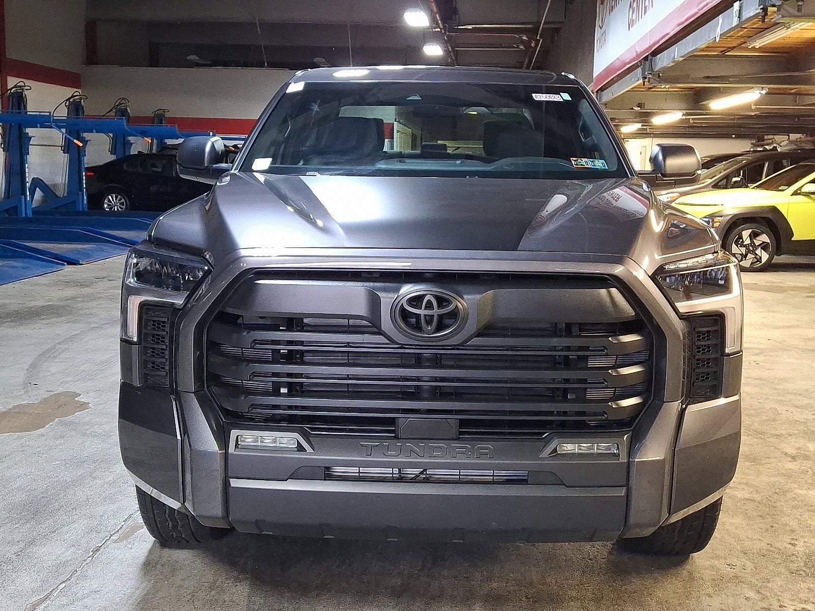 2025 Toyota Tundra 4WD SR5