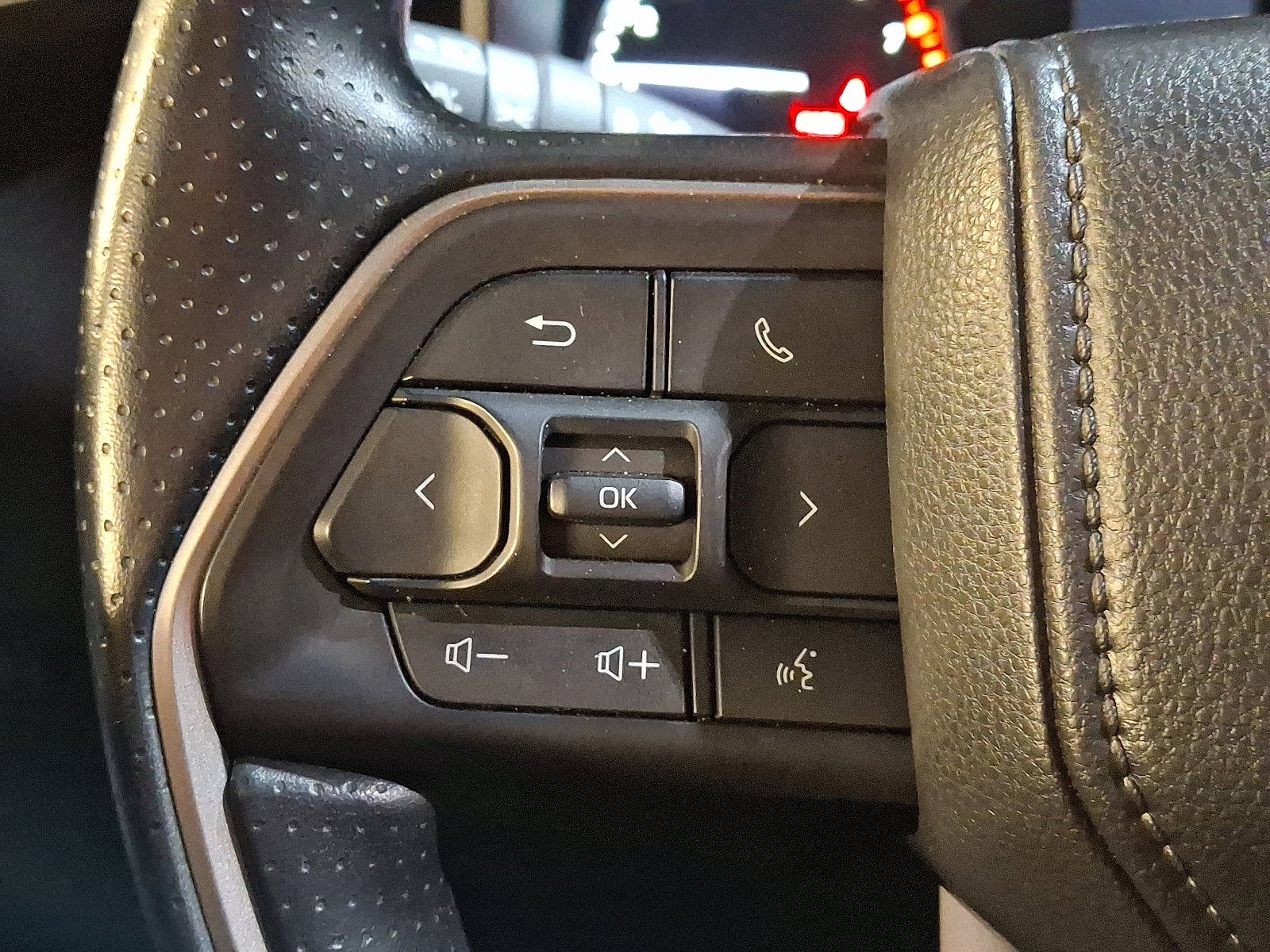 2025 Toyota Tundra 4WD SR5