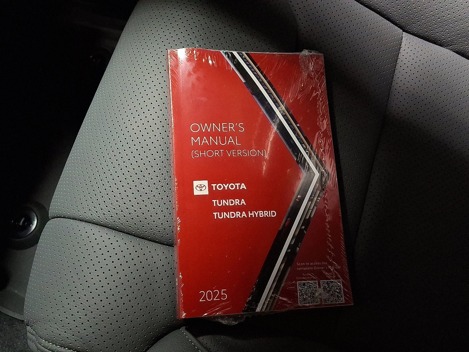 2025 Toyota Tundra 4WD SR5