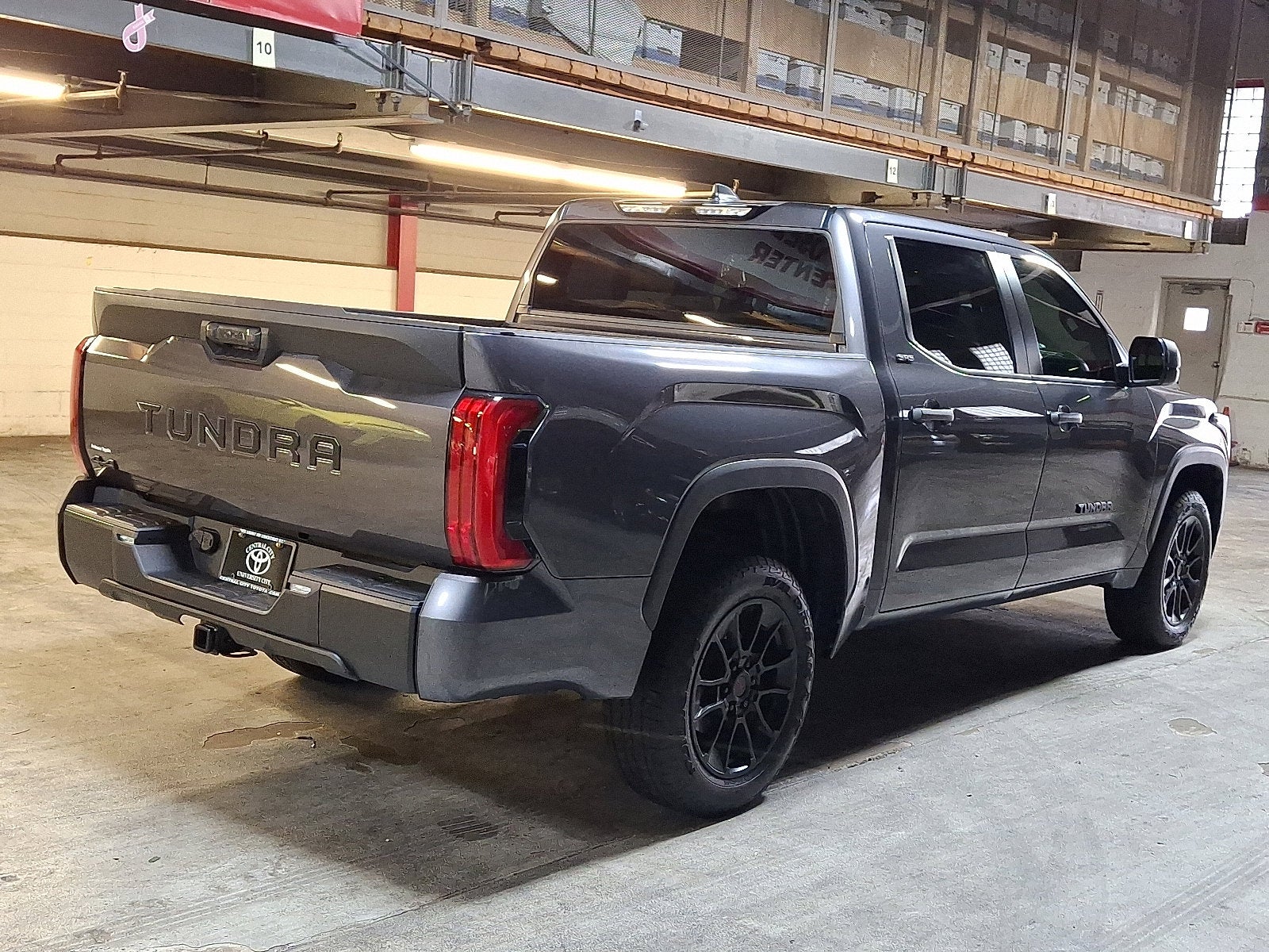 2025 Toyota Tundra 4WD SR5