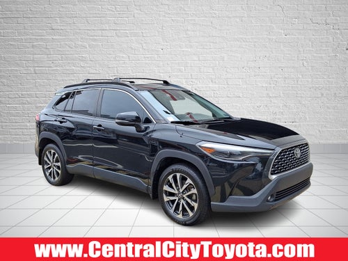 2022 Toyota Corolla Cross XLE