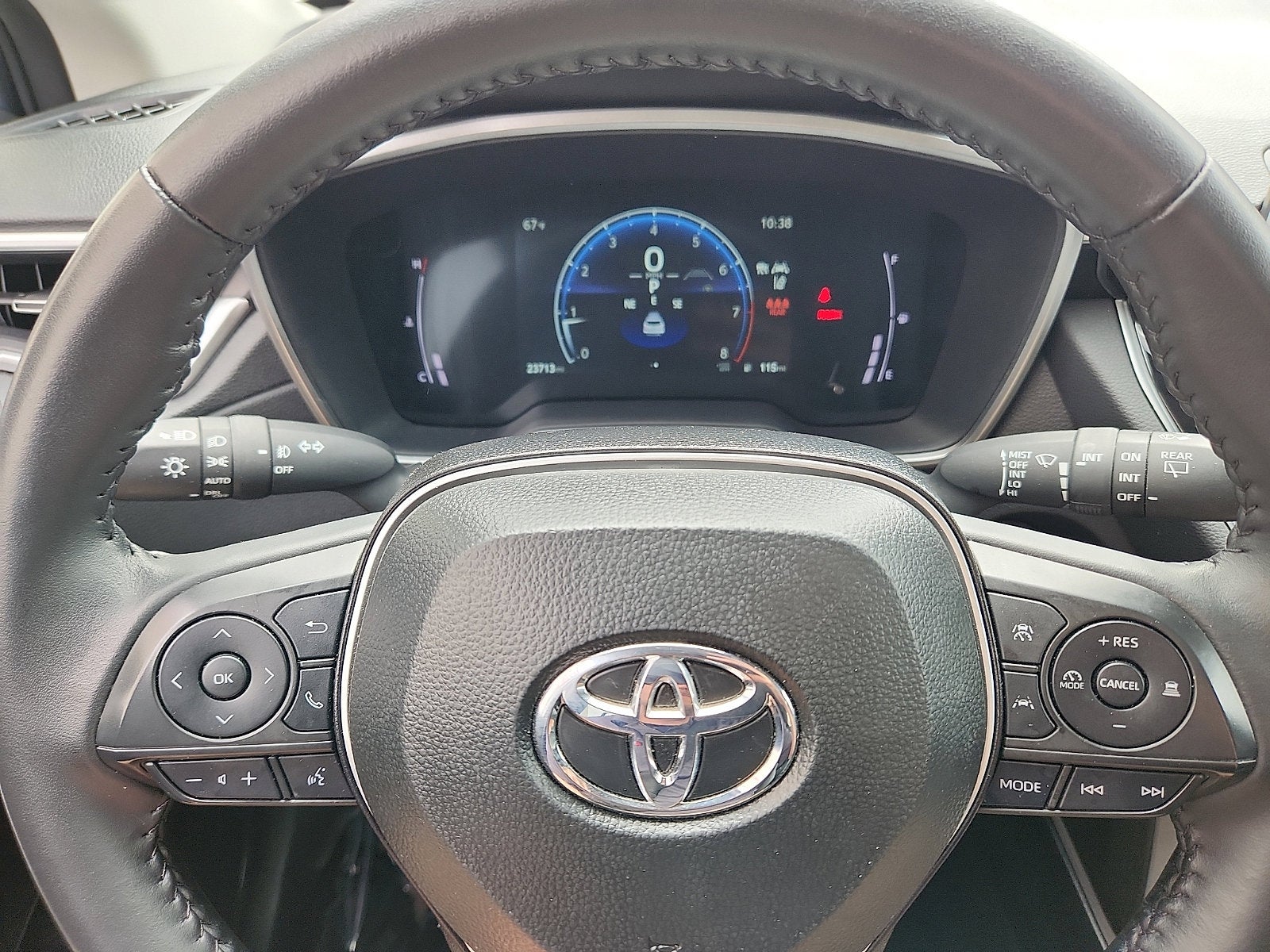 2025 Toyota Corolla Cross XLE