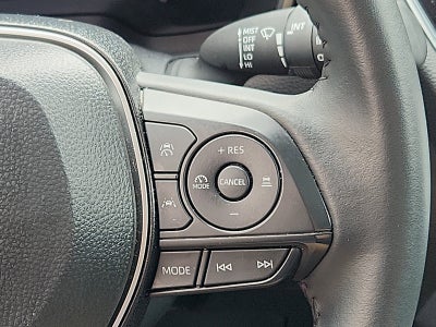 2025 Toyota Corolla Cross XLE
