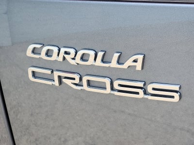 2025 Toyota Corolla Cross XLE