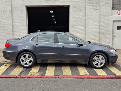 2005 Acura RL Base