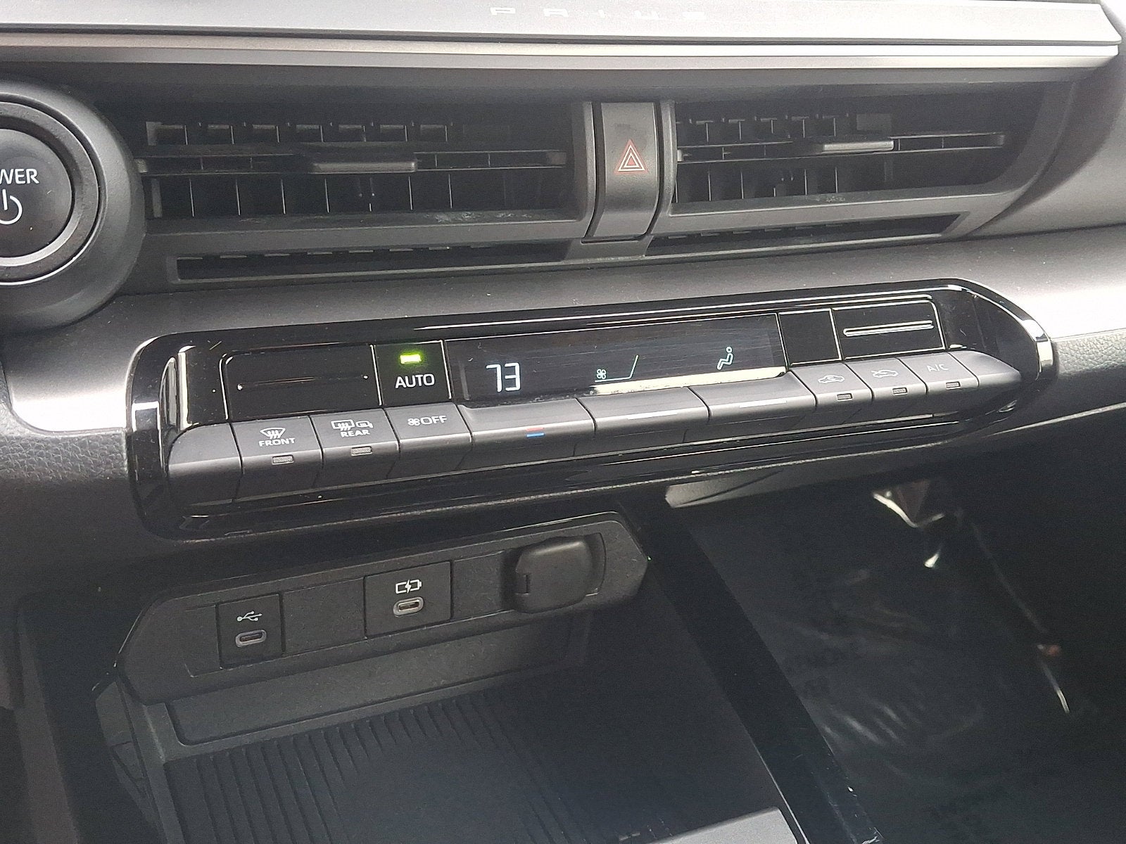 2024 Toyota Prius LE