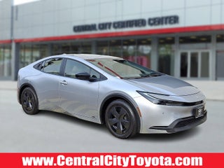 2025 Toyota Prius LE