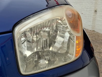 2005 Toyota RAV4 Base