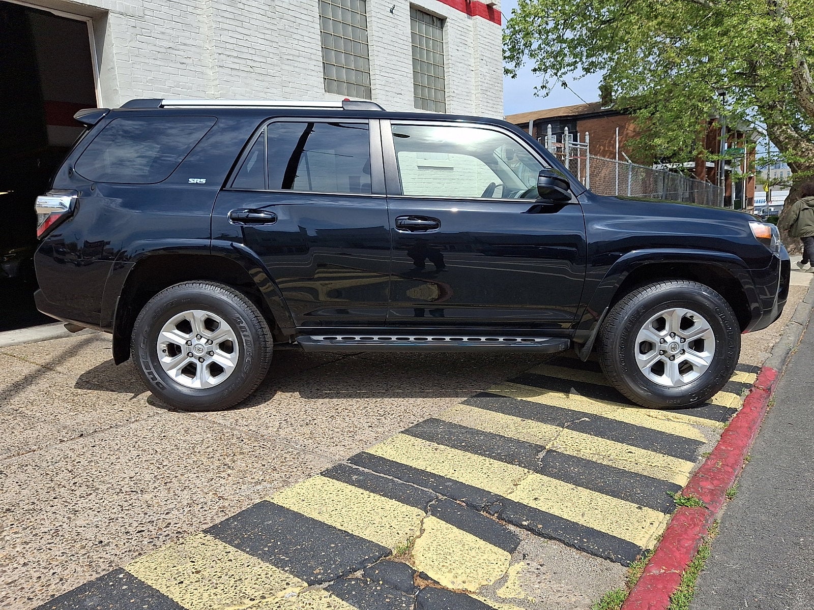 2023 Toyota 4Runner SR5