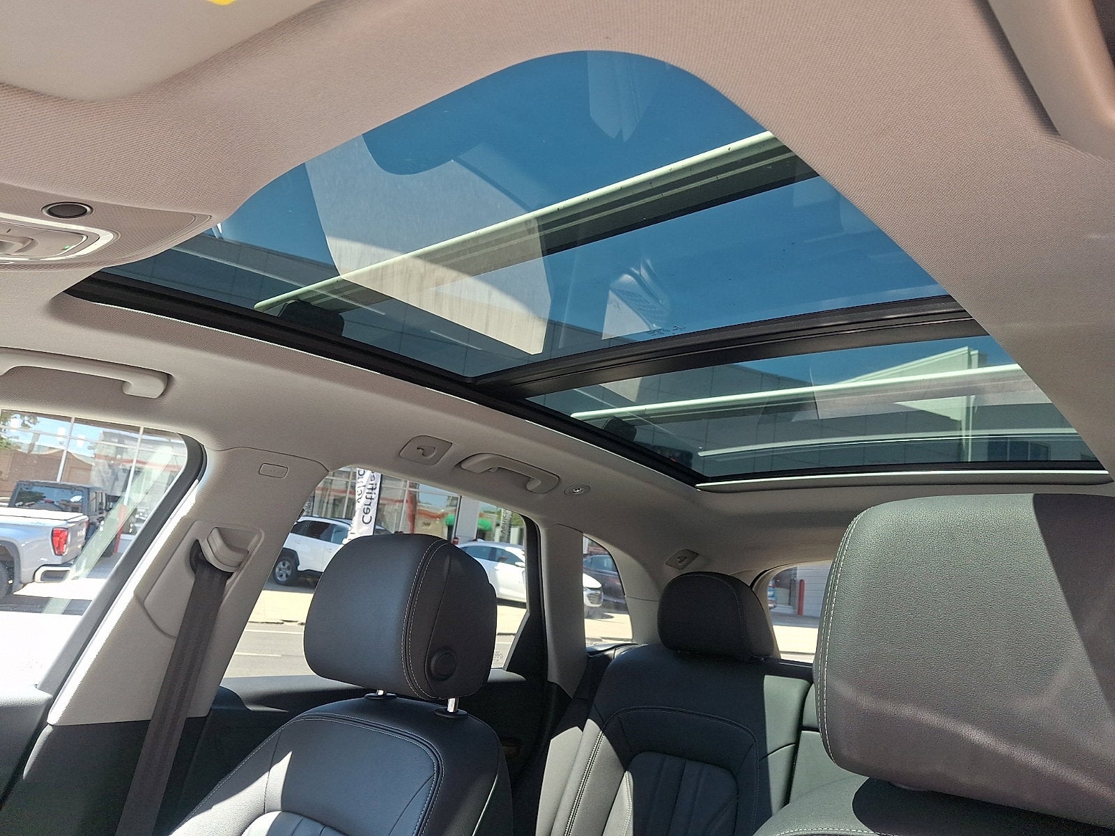 2023 Audi Q5 S line Premium