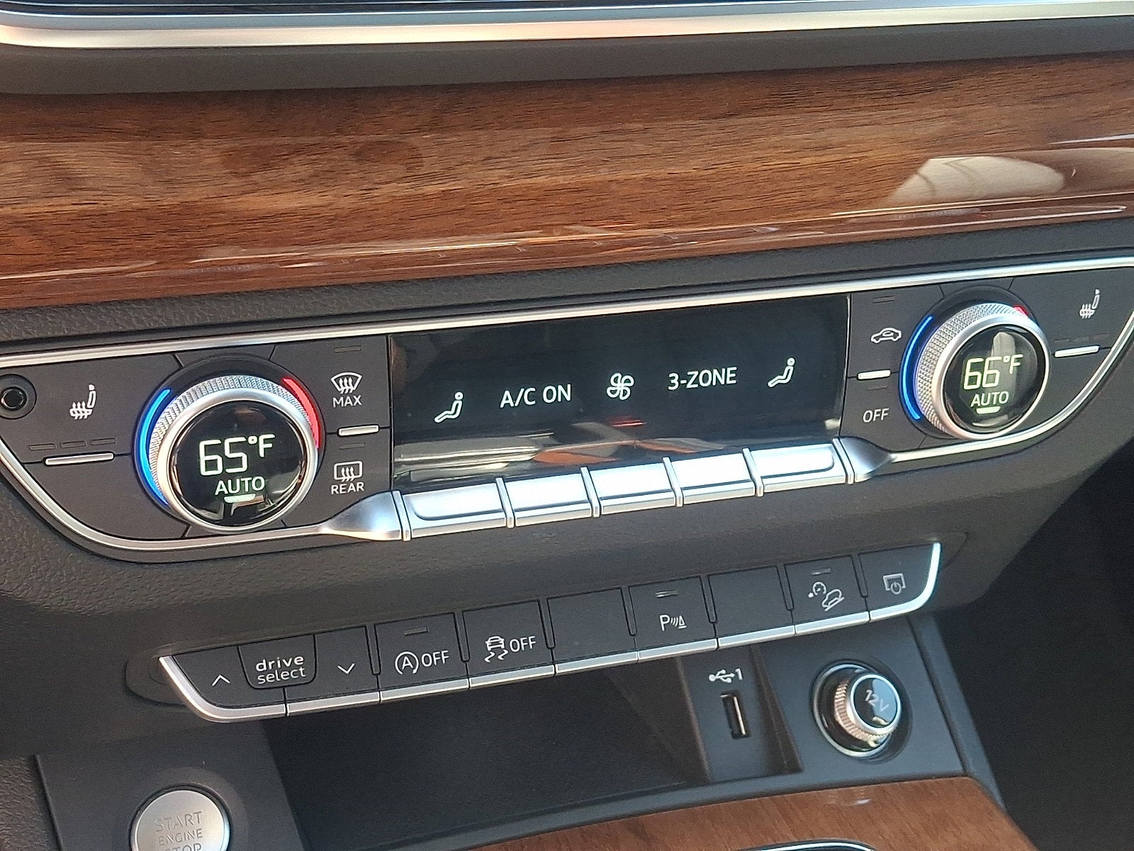 2023 Audi Q5 S line Premium