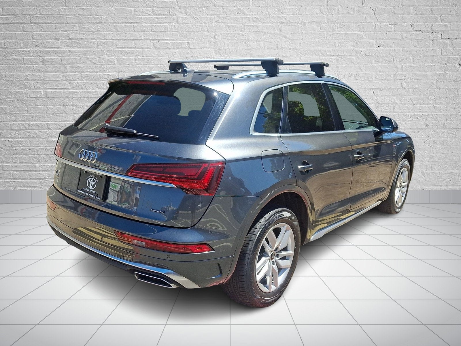 2023 Audi Q5 S line Premium